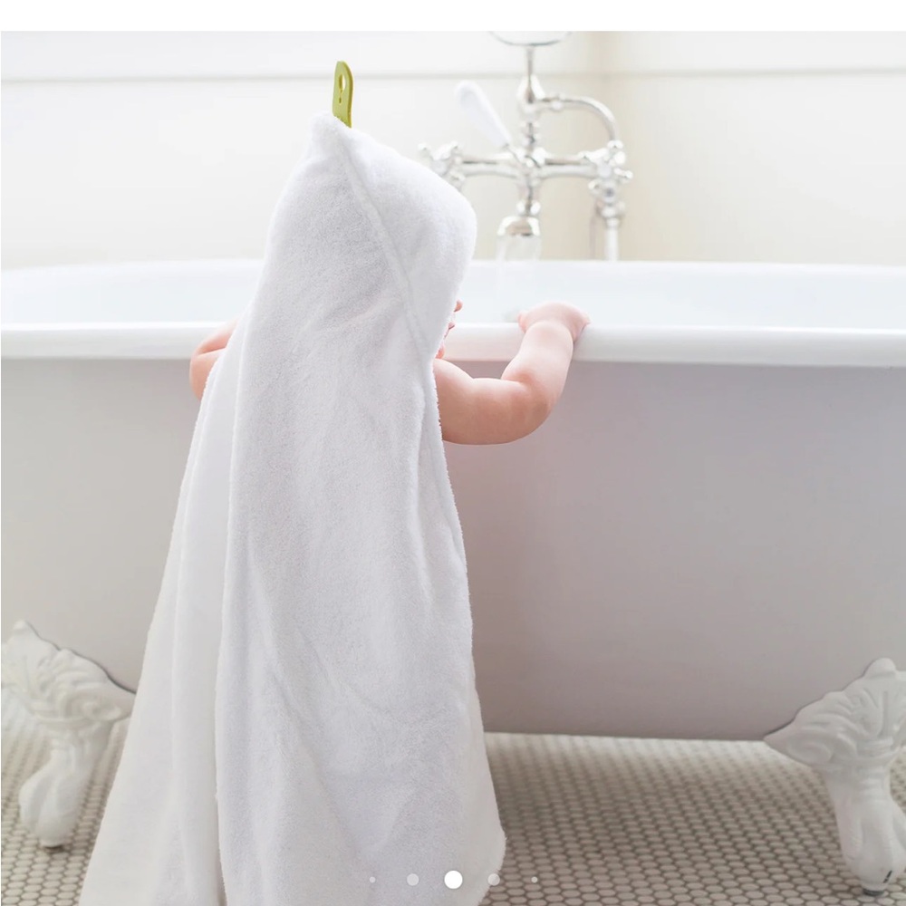 Puj Hug -Hooded Baby Towel - Picture 12 of 12